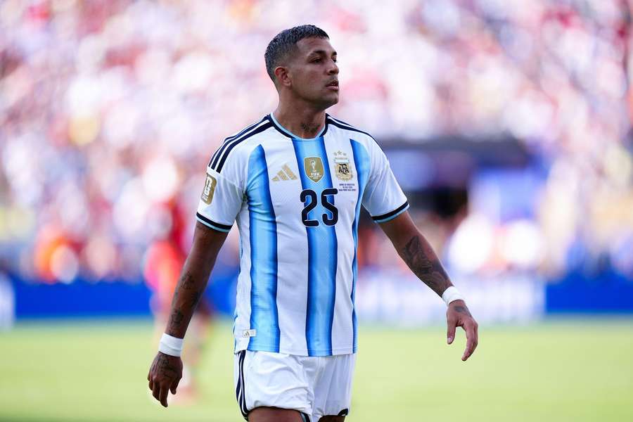 Leverkusen agree €25m deal for Marseille defender Medina