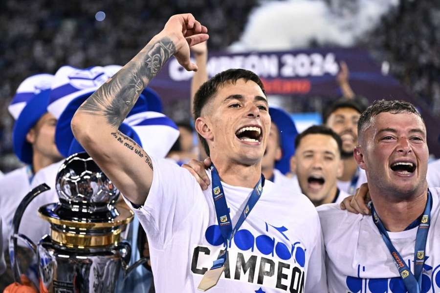 Valentín Gómez, con Vélez