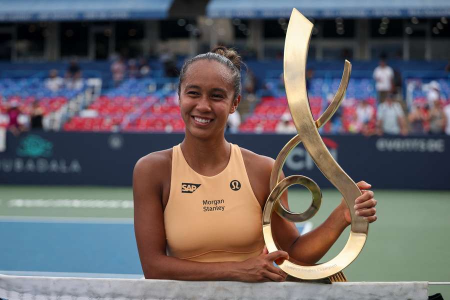 Leylah Fernandez conquistou o maior título de sua curta carreira.