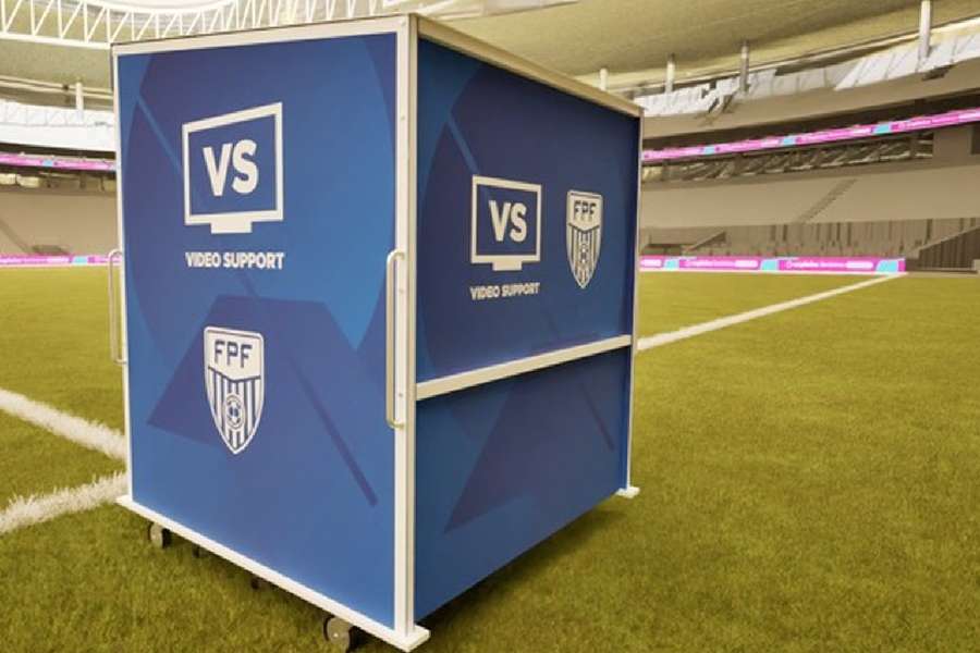 Exemplo de como ficará a cabine do Vídeo Suporte à beira do gramado