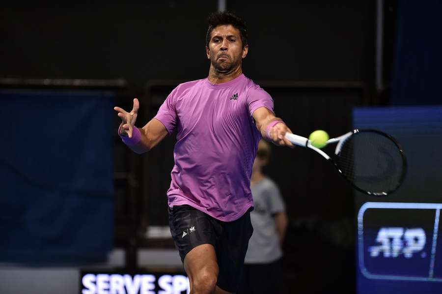 Verdasco ganó con bastante sufrimiento