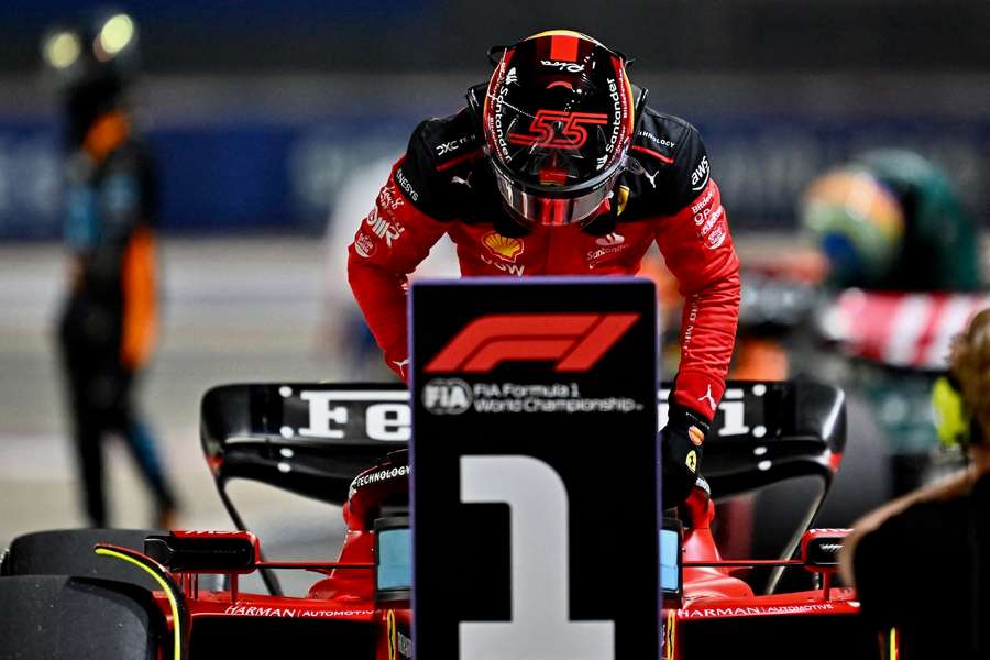 Formel 1 GP Singapur: Carlos Sainz sicherte sich im Qualifying von Singapur die Pole Position.