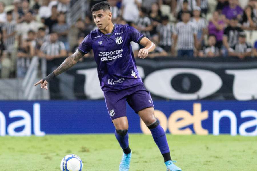 David Ricardo reforça sistema defensivo do Botafogo