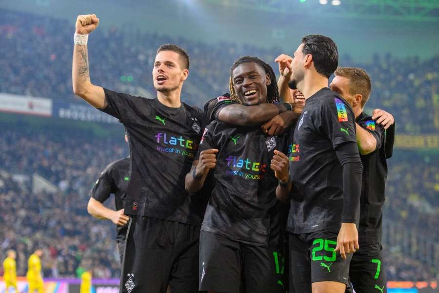 L'esultanza dei giocatori del Borussia Monchengladbach