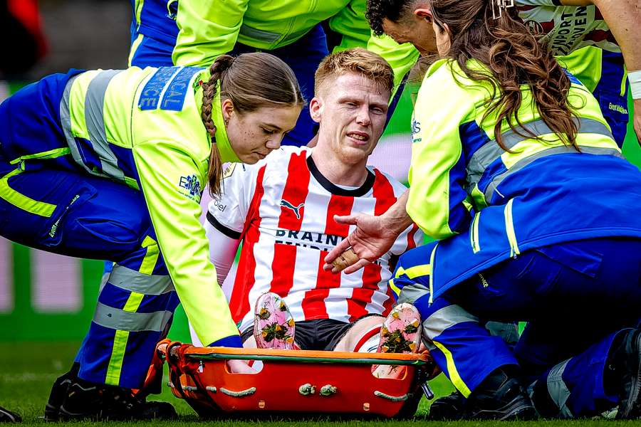 Jerdy Schouten had to be stretchered off against FC Utrecht Jerdy Schouten had to be stretchered off against FC Utrecht