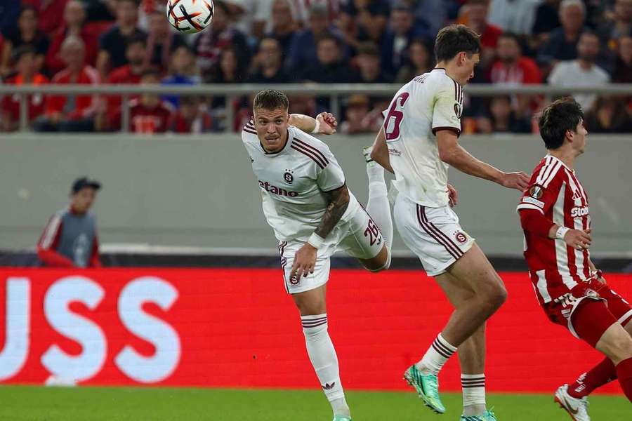 Záložník Sparty Patrik Vydra ví, že měli mít Letenští v Evropské lize více bodů. Záložník Sparty Patrik Vydra ví, že měli mít Letenští v Evropské lize více bodů.