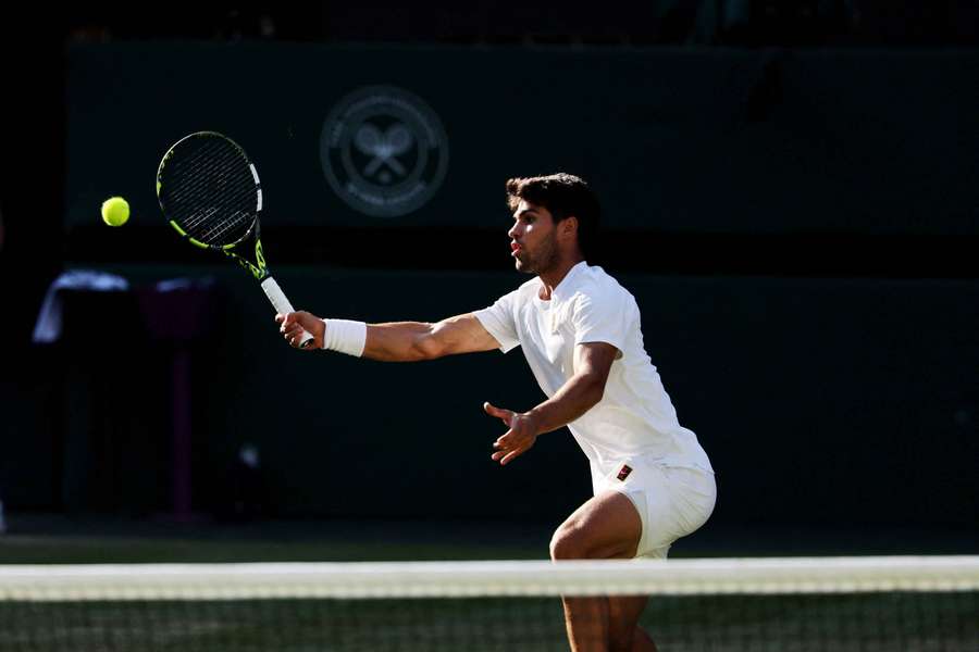 Alcaraz afirmou que sua motivação está alta para chegar ainda mais longe em Wimbledon