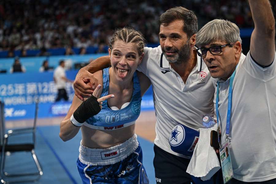 Catarina Dias sagrou-se campeã do mundo de kickboxing na categoria - 70kg