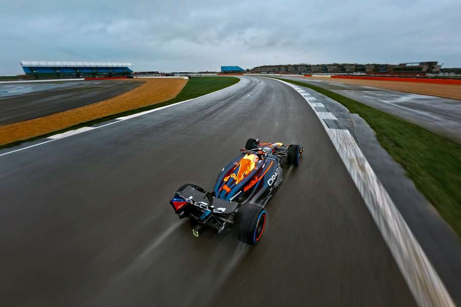 Max Verstappen möchte ein letztes Mal das heimische Publikum begeistern.