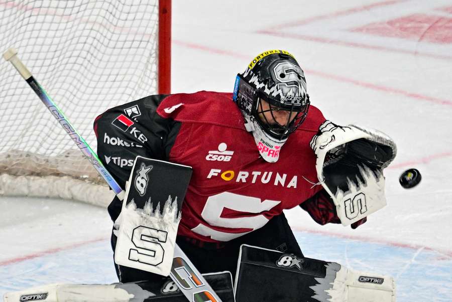 Objeví se v bráně Kovář?