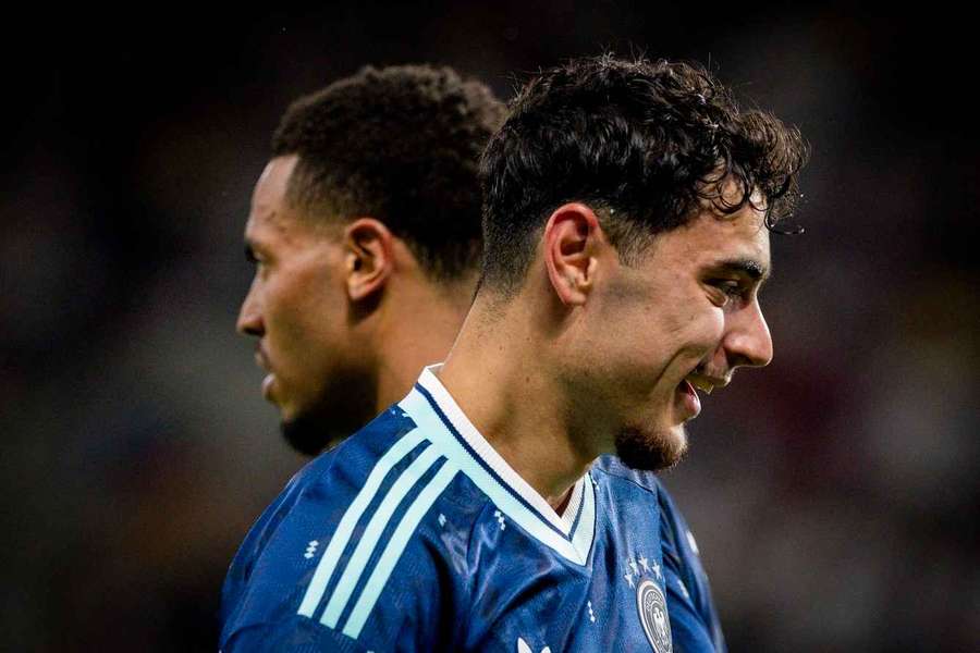 Pavlovic und Nmecha werden die Doppel-Sechs im DFB-Mittelfeld sein Pavlovic und Nmecha werden die Doppel-Sechs im DFB-Mittelfeld sein