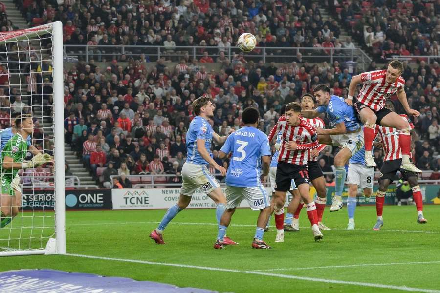 Sunderland's Daniel Ballard scores the winning goal in the Championship playoff semi-final second leg against Coventry