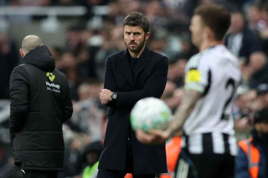 Newcastle w dziesiątkę pokonało Manchester United, pierwsza porażka Michaela Carricka