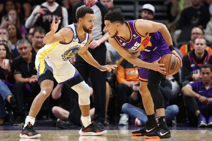 Devin Booker fez 34 pontos em vitória dos Suns sobre os Warriors
