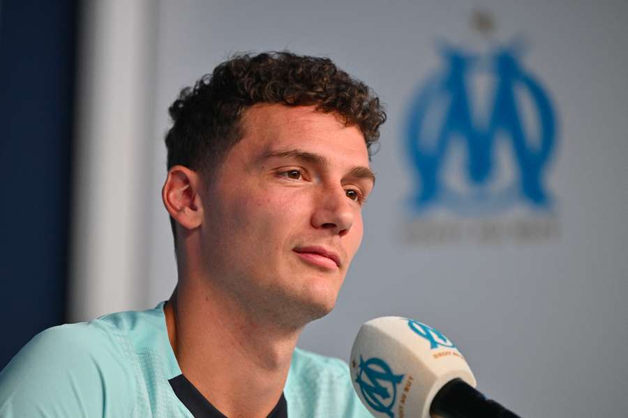 Pavard face à la presse ce jeudi.