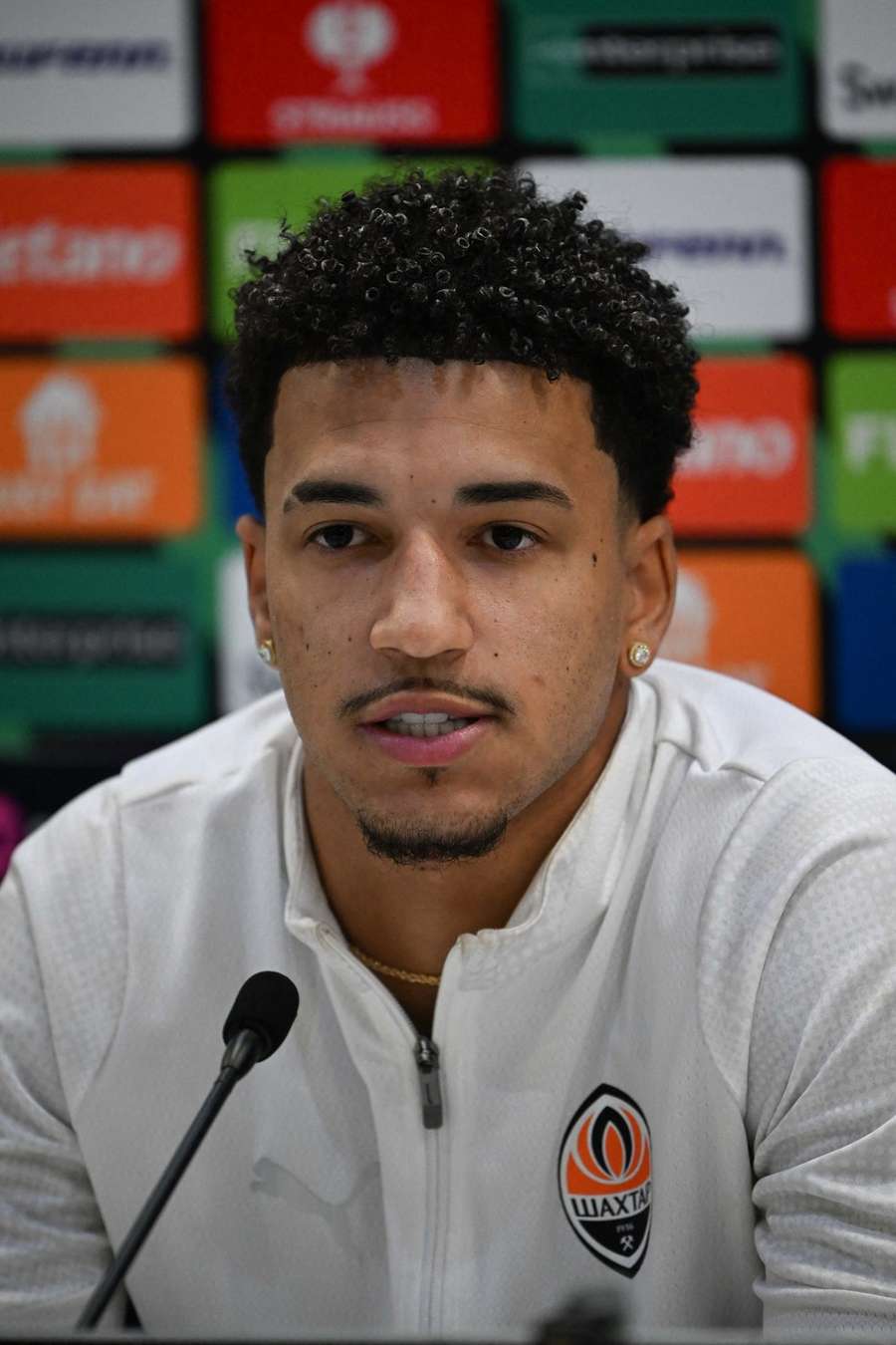 Kauã Elias está no futebol ucraniano