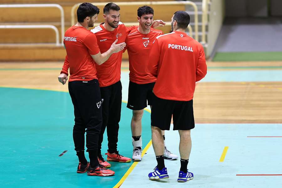 Mundial arranca na terça-feira