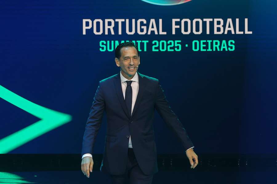 Pedro Proença, presidente da FPF, durante a cerimónia de abertura da Football Summit