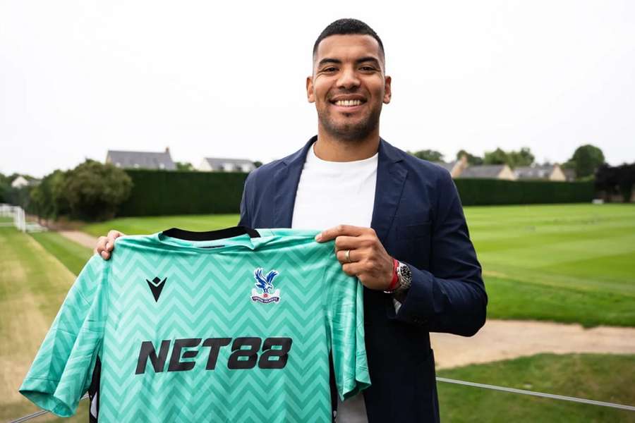 DONE DEAL: Crystal Palace chairman Parish welcomes Benitez signing
