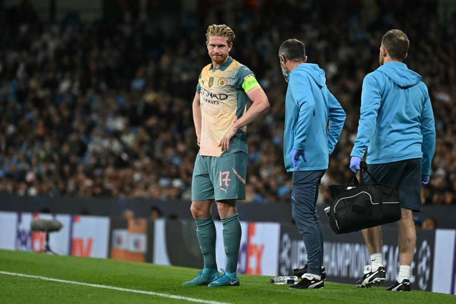 Kontuzja De Bruyne nie wykluczy go z gry na długo. Guardiola zabrał głos