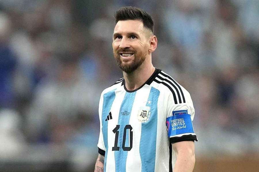 Dvojí hraní míče už se řešilo několikrát. Dopustil se ho při penaltě i Messi?