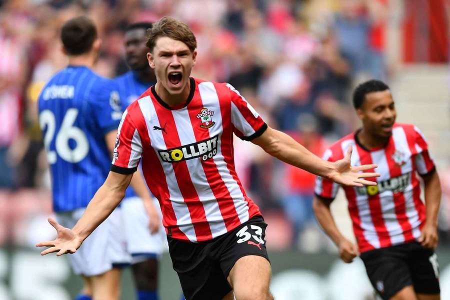 Dibling quer regressar à Premier League