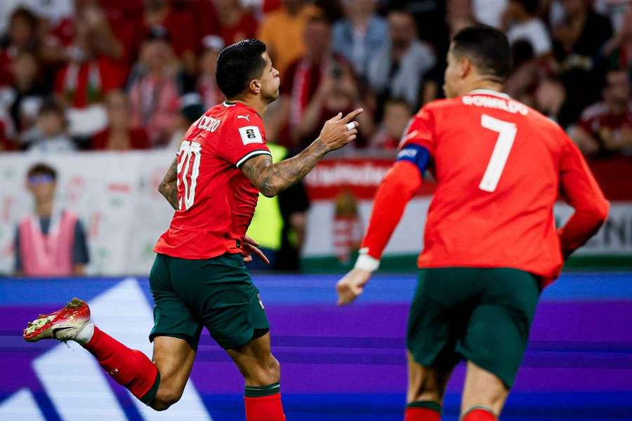 João Cancelo é ausência