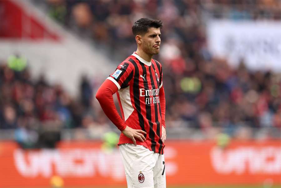 Alvaro Morata looks on during the Serie A match between AC Milan and Parma on January 26th, 2025 Alvaro Morata looks on during the Serie A match between AC Milan and Parma on January 26th, 2025