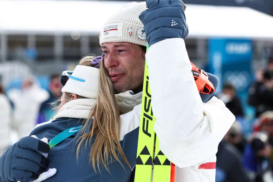Sturla Holm Lägreid beichtet seinen Seitensprung Live im TV.