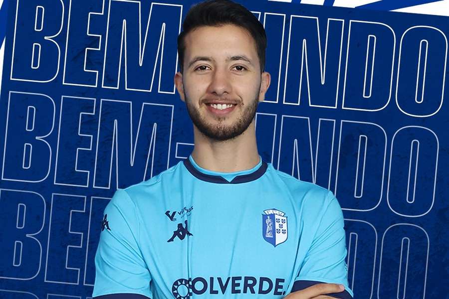 Houssem Mrezigue oficializado no Vizela