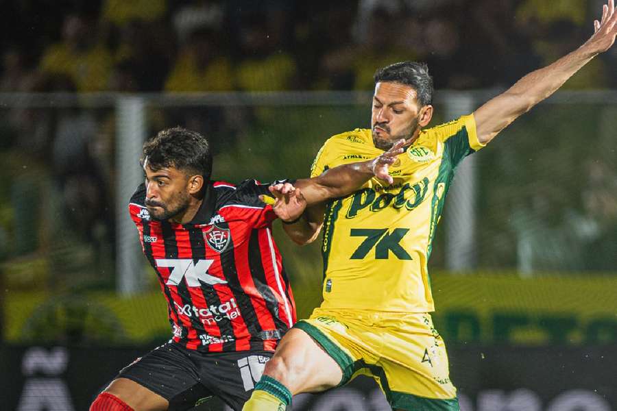 Igualdade prevaleceu no duelo entre Mirassol e Vitória, no Maião