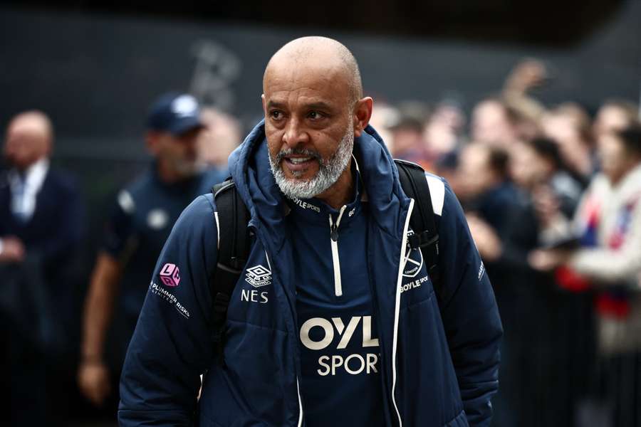 Nuno Espirito Santo has retained the backing of the West Ham board
