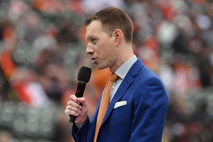 Kevin Brown, de geschorste commentator van de Baltimore Orioles