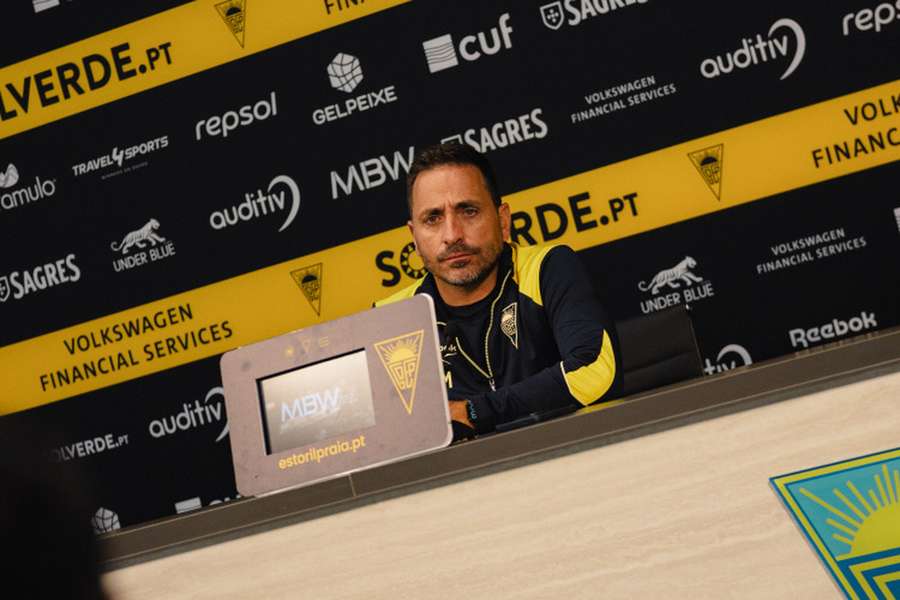 Vasco Matos, treinador do Estoril Vasco Matos, treinador do Estoril