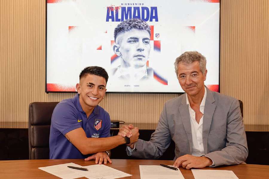 Almada, con Gil Marín