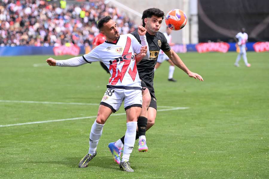 Rayo y Valencia empatan en Vallecas.
