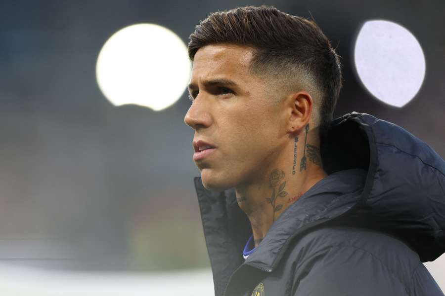 Enzo Fernandez moved to Manchester City late on Deadline Day for huge money Enzo Fernandez moved to Manchester City late on Deadline Day for huge money
