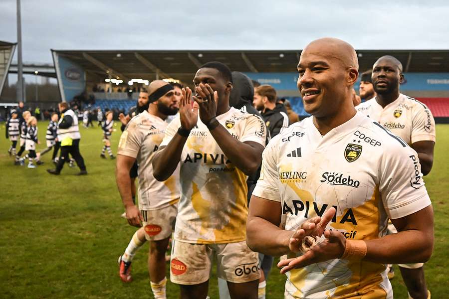 Holders La Rochelle beat Sale to reach Champions Cup last 16