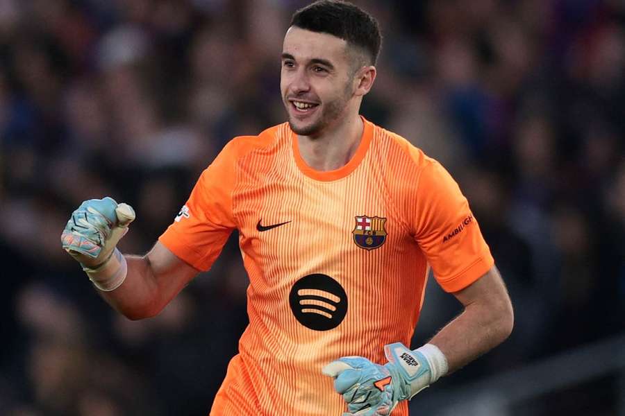 Joan García, do Barcelona, terá chance na seleção espanhola