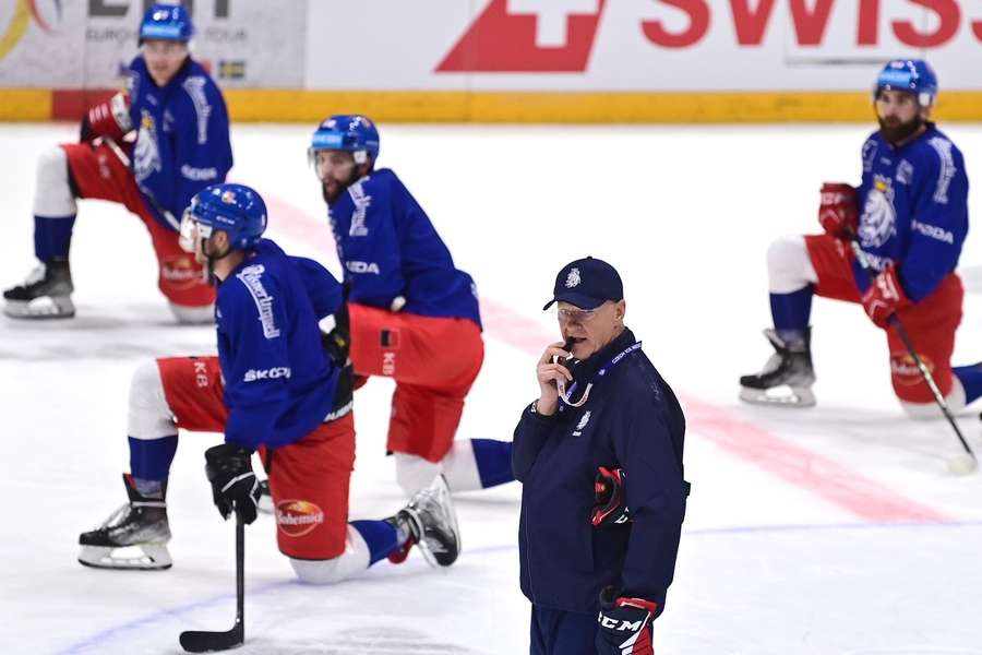 Kari Jalonen na tréninku národního mužstva.