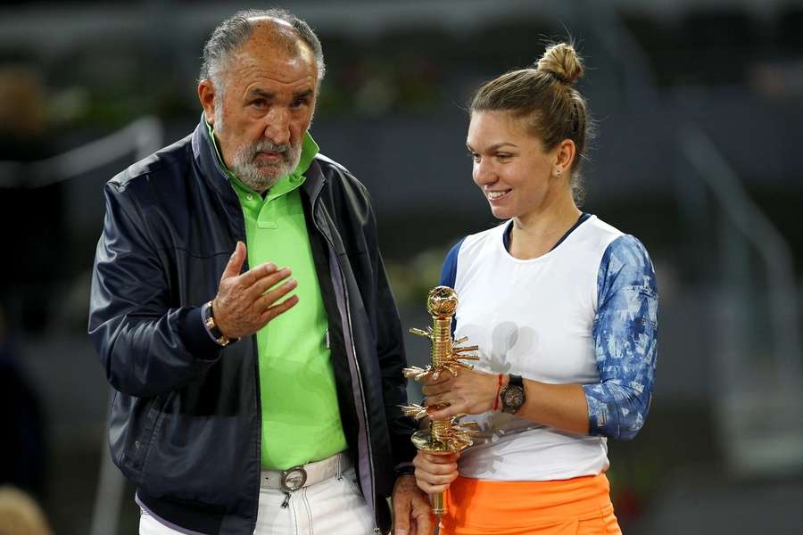 Țiriac defende Simona Halep