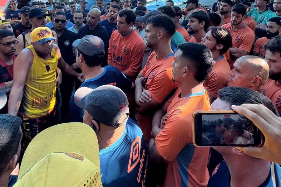 Torcida do Sport vê time sem reação na Série A
