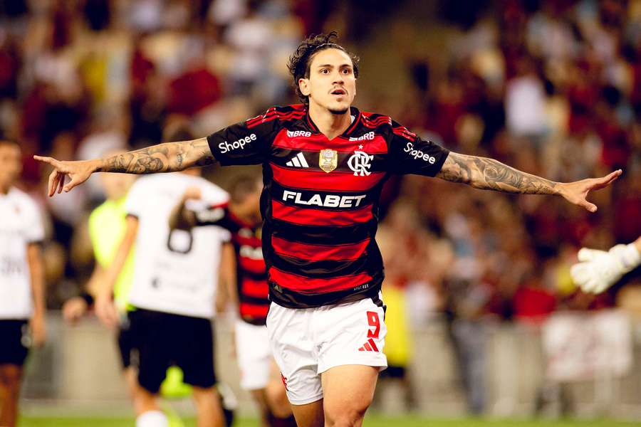 Pedro marcou o segundo gol do Flamengo em vitória na Copa do Brasil