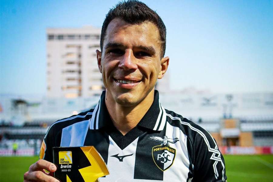 Welinton Júnior está de regresso a Portimão