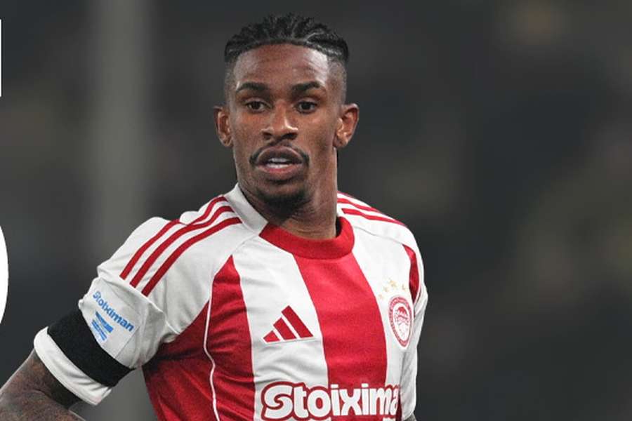 André Luiz ao serviço do Olympiacos