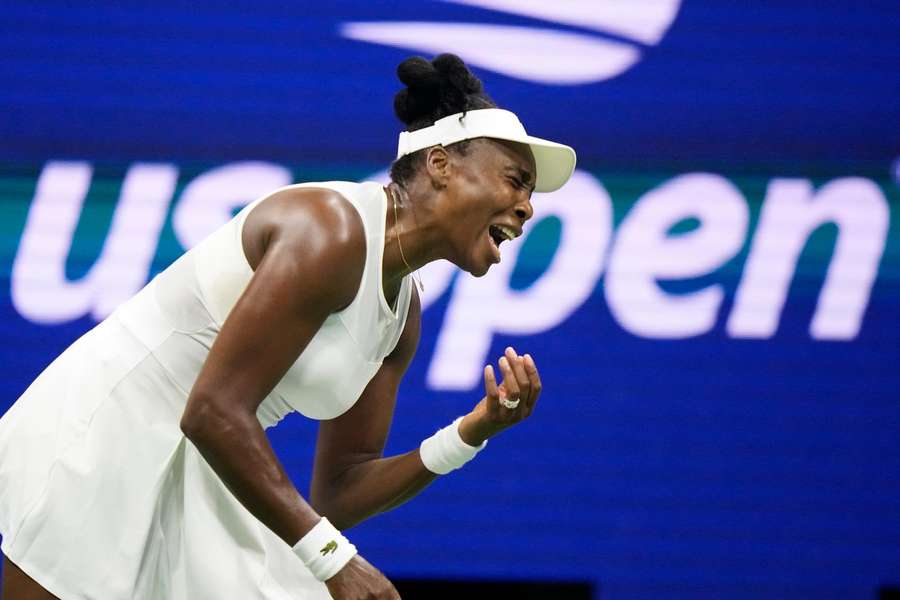 Venus Williamsová si druhé kolo US Open nezahraje. Venus Williamsová si druhé kolo US Open nezahraje.