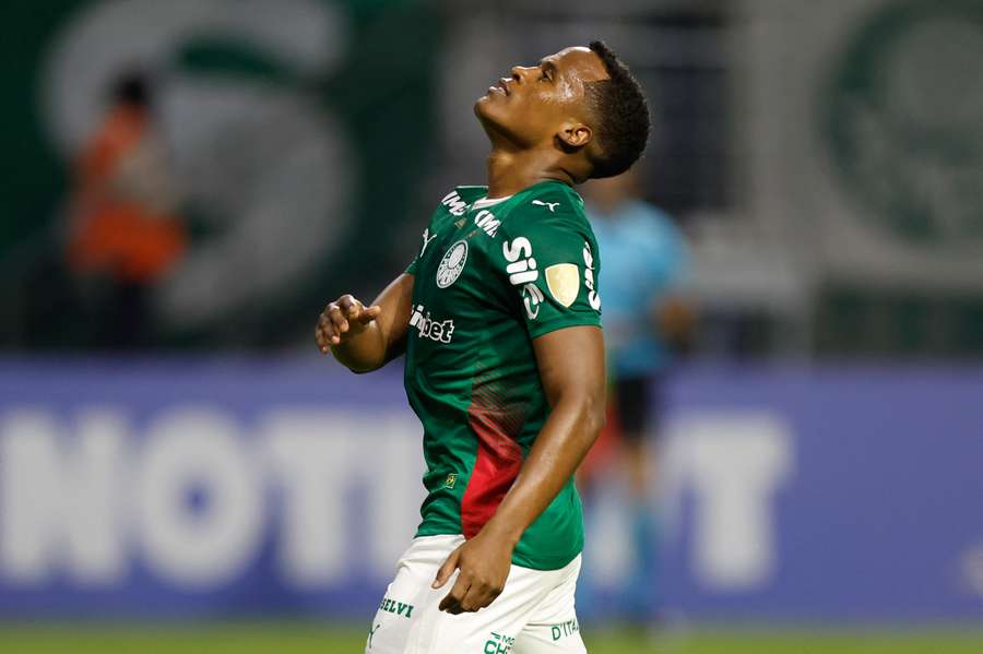 Jhon Arias, do Palmeiras, em partida pela Libertadores.