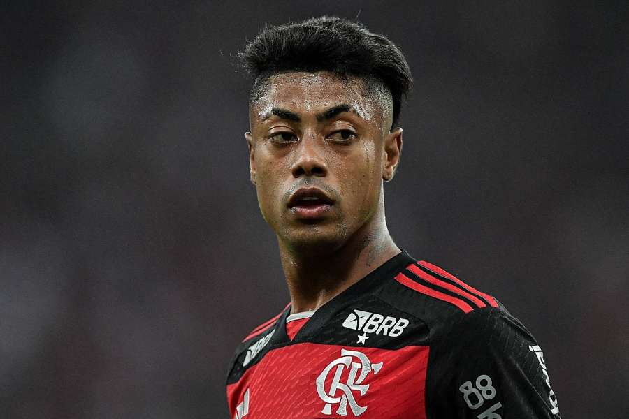 Bruno Henrique foi mantido pelo Flamengo e vem recebendo todo apoio do clube