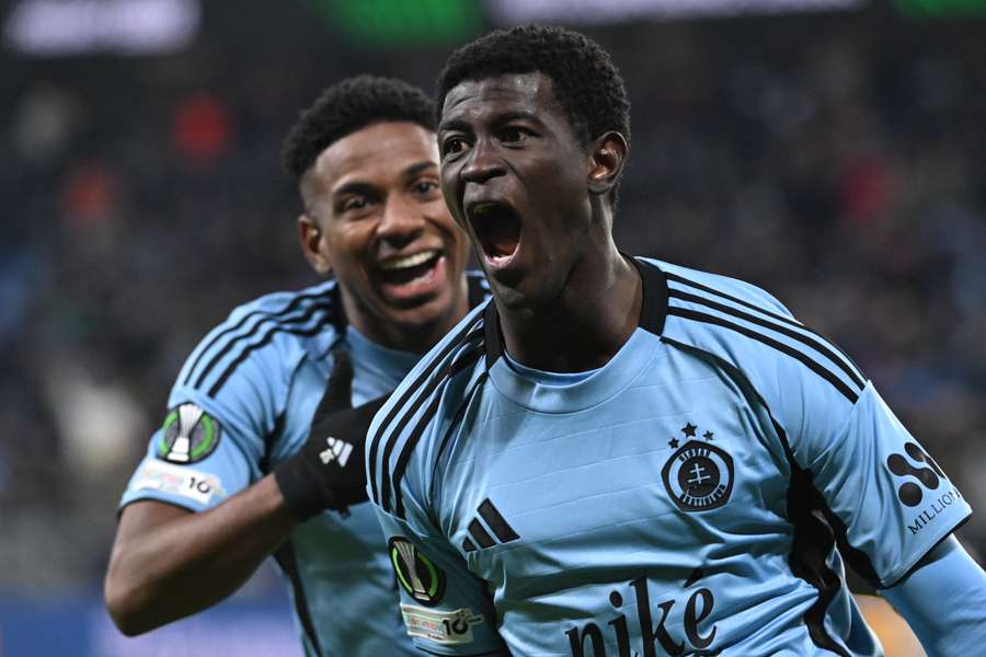 Gólová radosť Yirajanga.