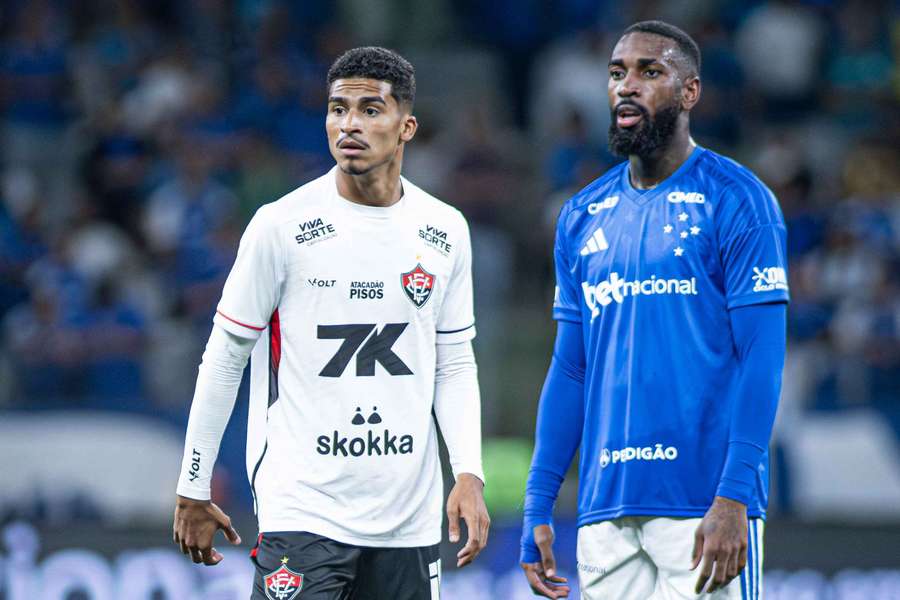 Vitória e Cruzeiro duelam neste domingo (20), no Barradão Vitória e Cruzeiro duelam neste domingo (20), no Barradão